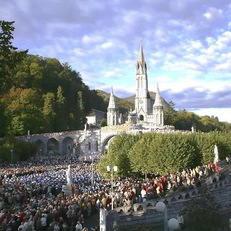 Résidence Du Soleil 3* Lourdes