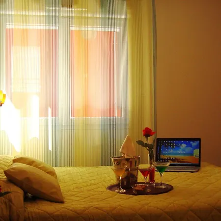 Du Soleil לורדה