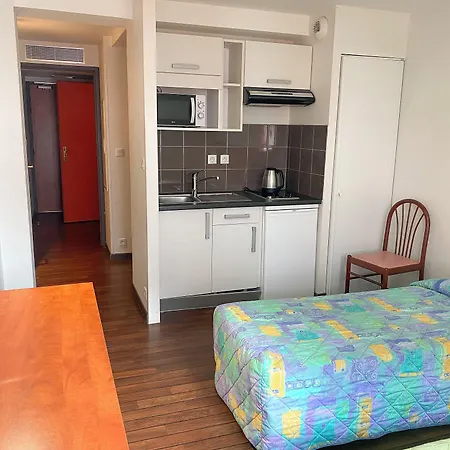 Du Soleil 3* Λούρδη