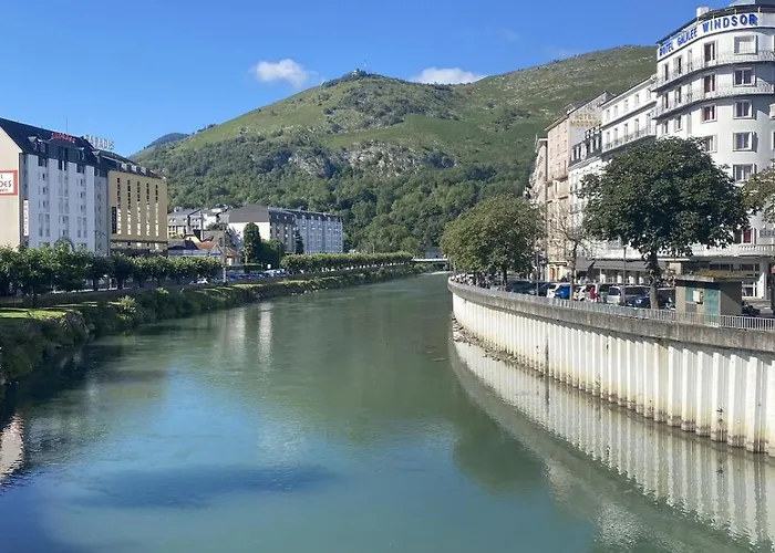 Résidence Du Soleil 3* Lourdes