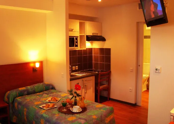 レジダンス デュ ソレイユ ルルド