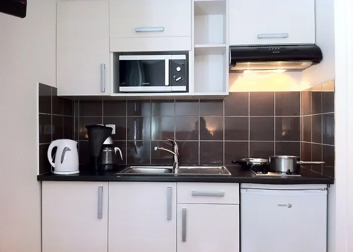 レジダンス デュ ソレイユ アパートホテル ルルド